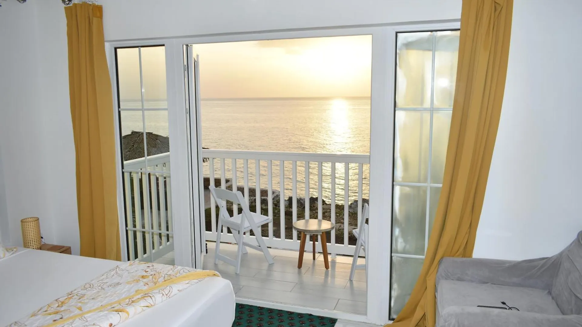 Irie Vibes Ocean View Βίλα Νεγκρίλ Σπίτι διακοπών